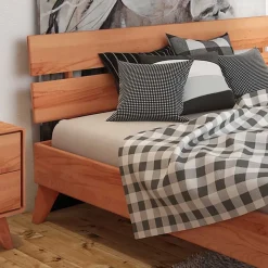 210cm langes Doppelbett Gestell aus Holz - Junola Betten