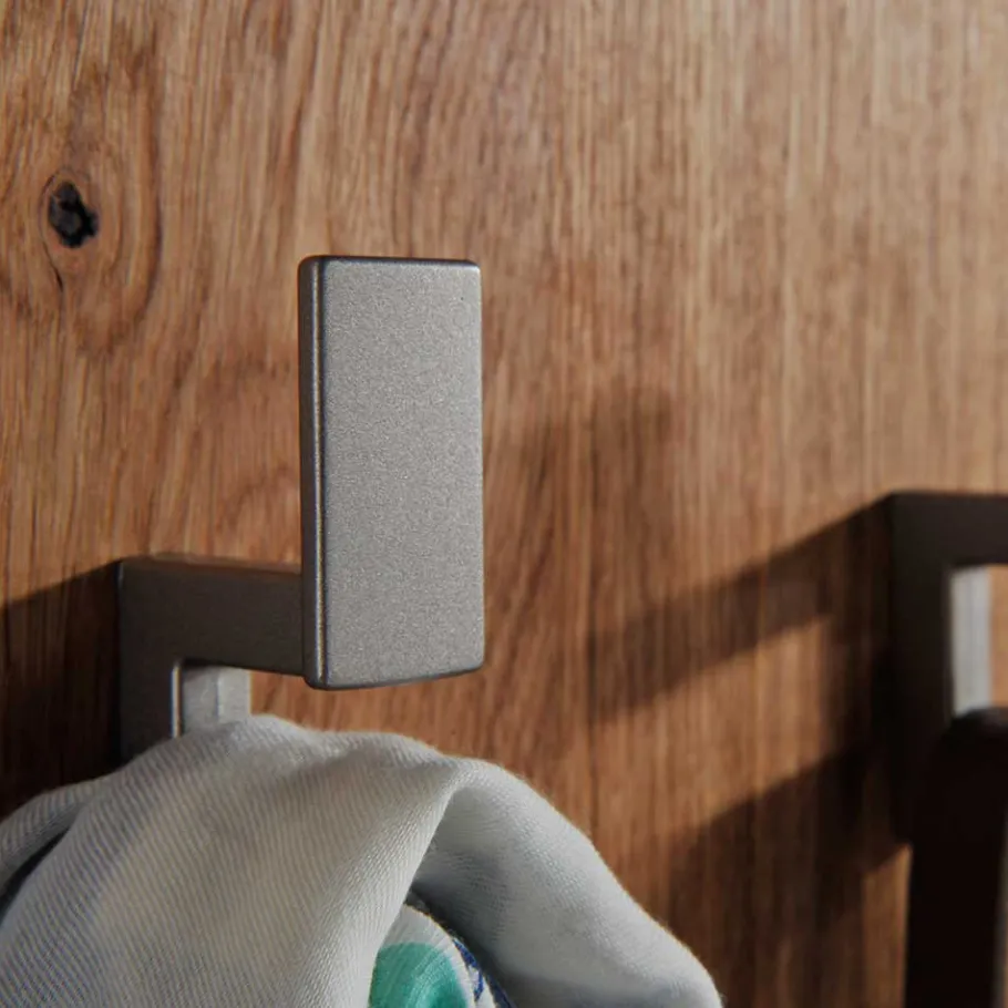 Clearance Geölte Holzgarderobe aus Eiche massiv - Avidora Garderoben