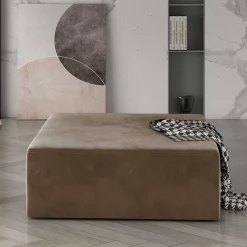 Sale Hellbrauner Couchhocker in quadratischer Form - Aschau Hocker