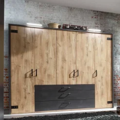 Outlet Industrial Schlafzimmerschrank mit fünf Türen - Bram Kleiderschränke|Schränke