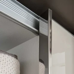 Outlet Moderner Kleiderschrank mit 4 Schwebetüren - Amalia Kleiderschränke