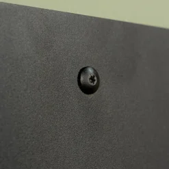 Schwarzes Hängeboard in halbrunder Form - Feliana Regale