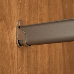 New 3-türiger Kleiderschrank in Erle teilmassiv - Hung Kleiderschränke|Schränke