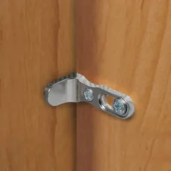 New 6-türiger Schlafzimmerschrank in Erle teilmassiv - Dilacco Kleiderschränke