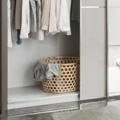 Hot 3-türiger Schwebetürenschrank mit Passepartout - Ostranca Schränke|Kleiderschränke