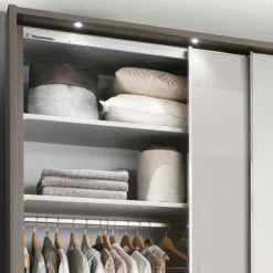 Hot 3-türiger Schwebetürenschrank mit Passepartout - Ostranca Schränke|Kleiderschränke