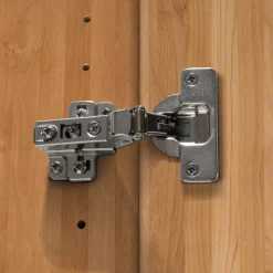 Hot 8-türiger XXL-Kleiderschrank in Erle - Angelina Kleiderschränke|Schränke