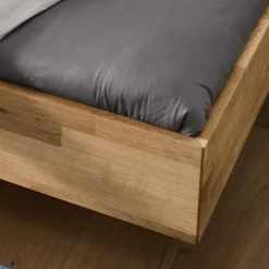 Sale Wildeiche Holzbett in Schwebeoptik - Sesimbra Betten