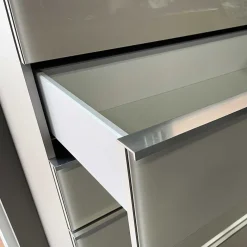 Zweifarbige Kommode mit 149 cm Breite - Pascan Sideboards