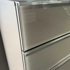 Zweifarbige Kommode mit 149 cm Breite - Pascan Sideboards